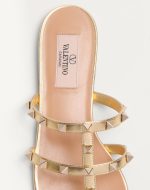 ROCKSTUD LAMINATED NAPPA SLIDE SANDAL - Image 3